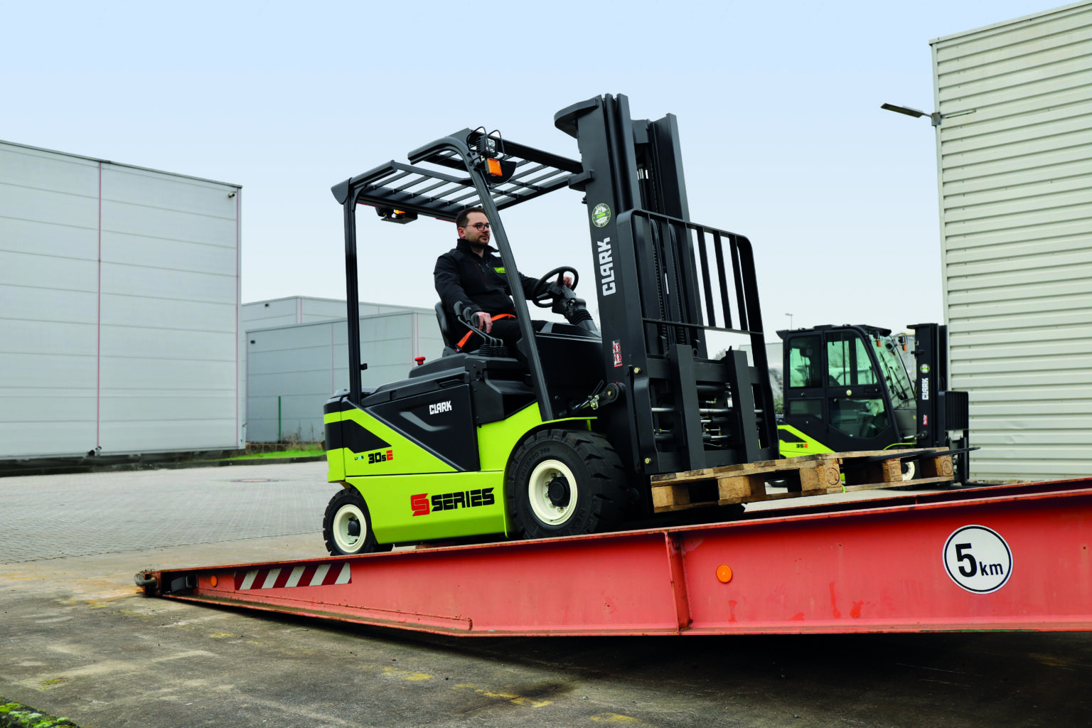 CLARK Elektrostapler SE30s