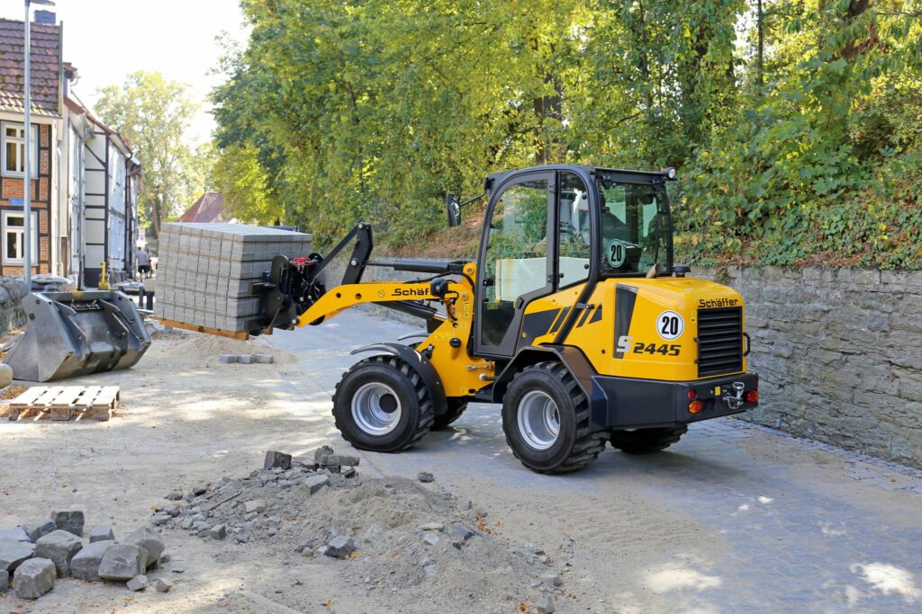 Schäffer Radlader 2445